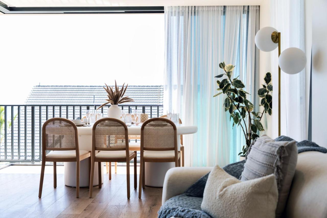 Apartment Coastal Modern Paradise